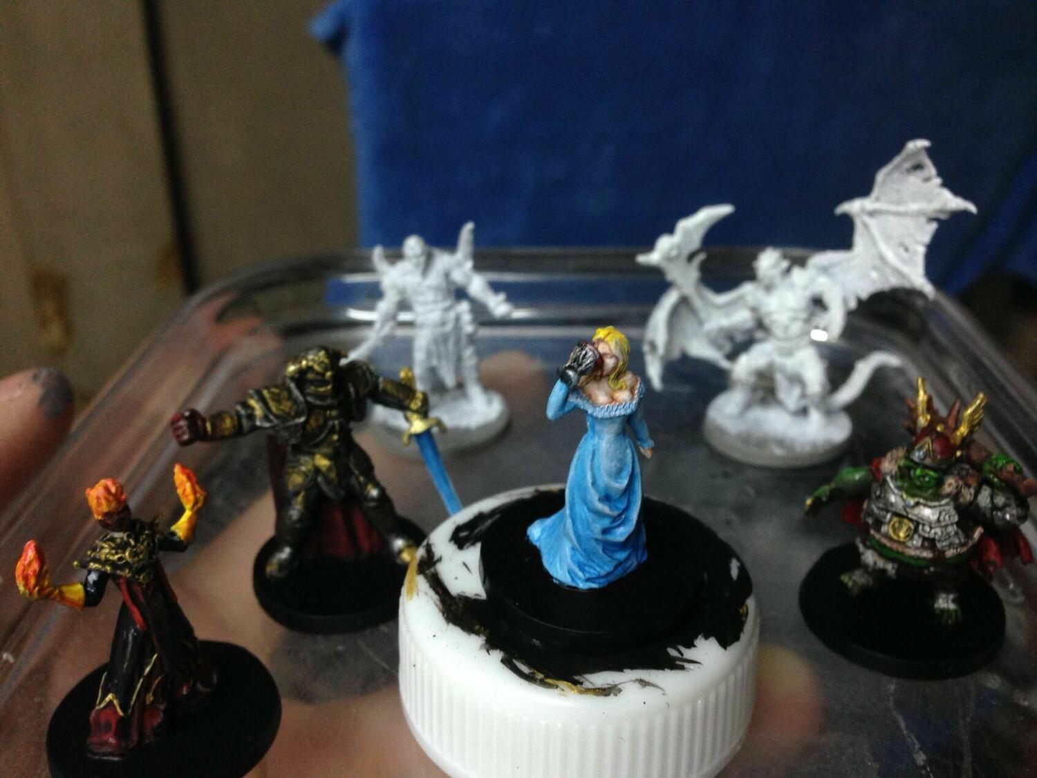 Descent: Voyages Dans les Ténèbres (Seconde Édition) - Eliza Farrow Figurines