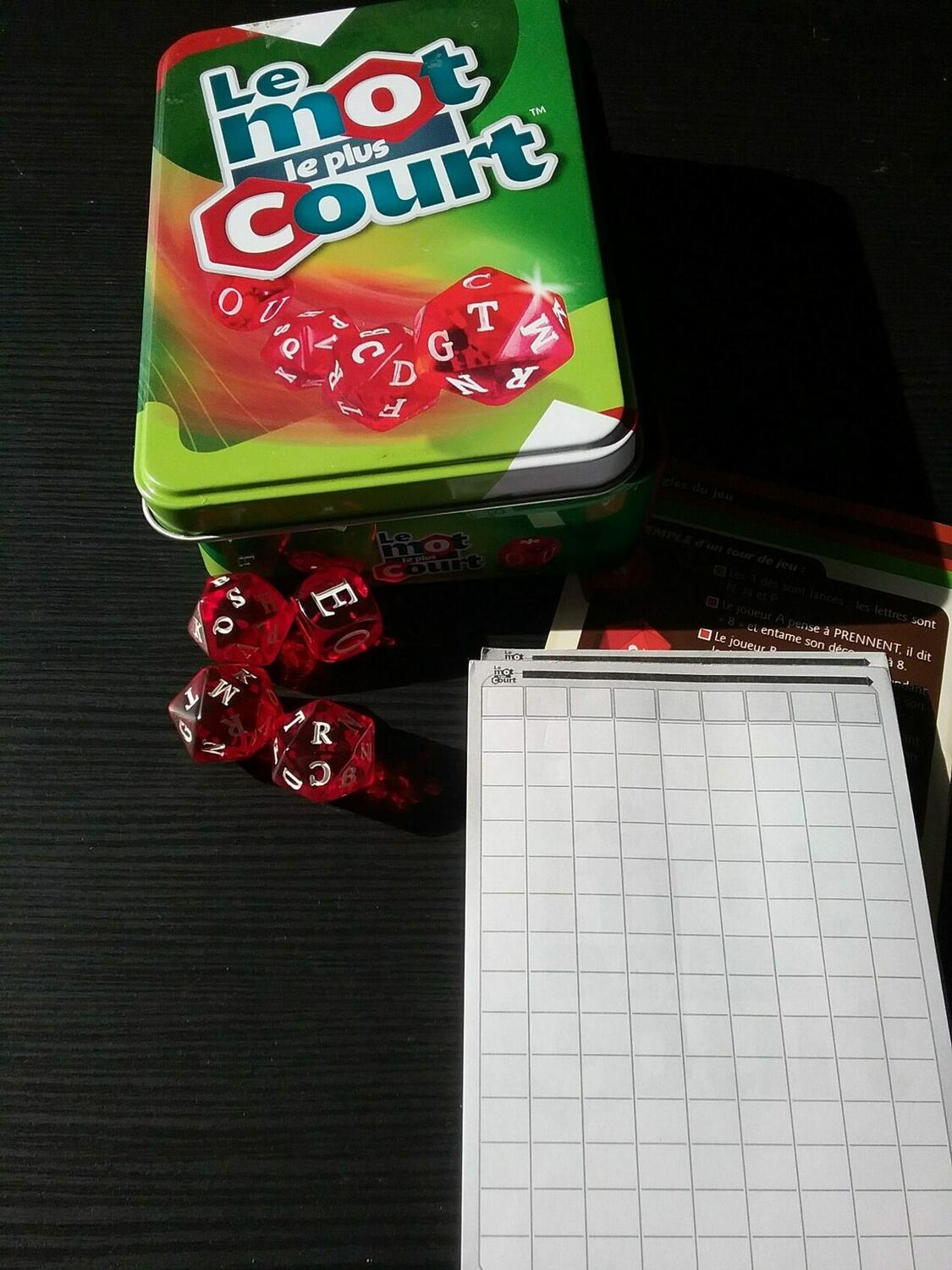 Le Mot le Plus Court Eclate