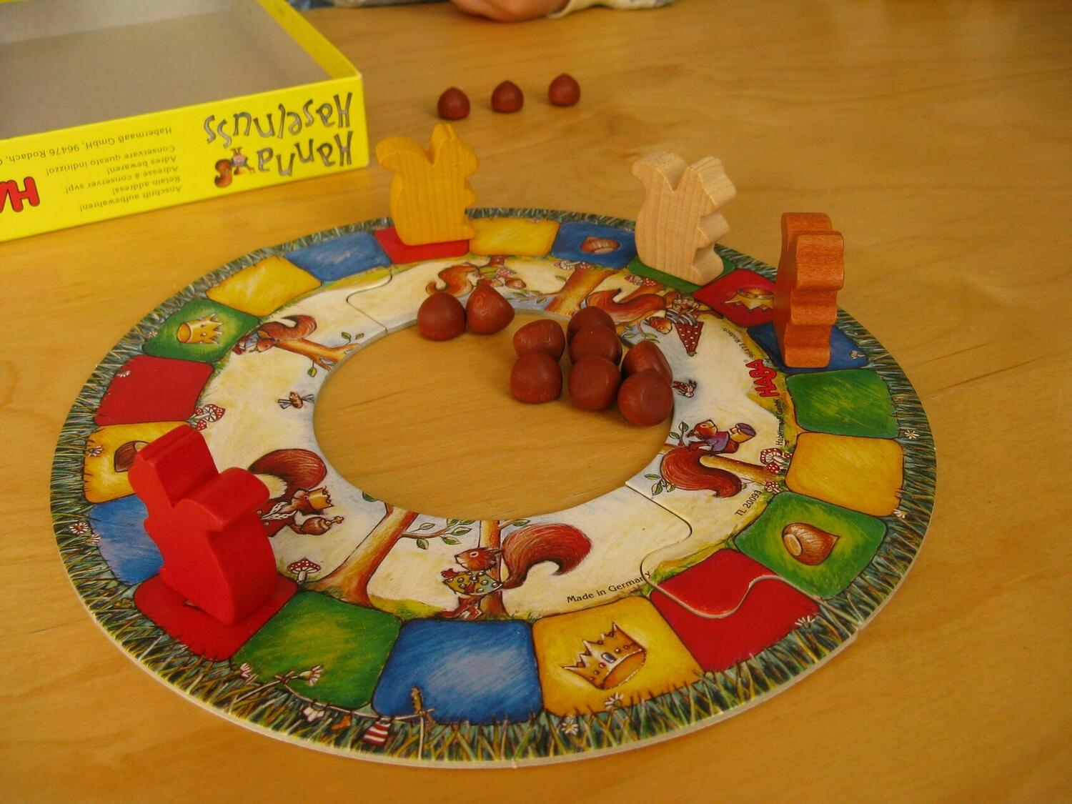 Hanna Haselnuss Eclate