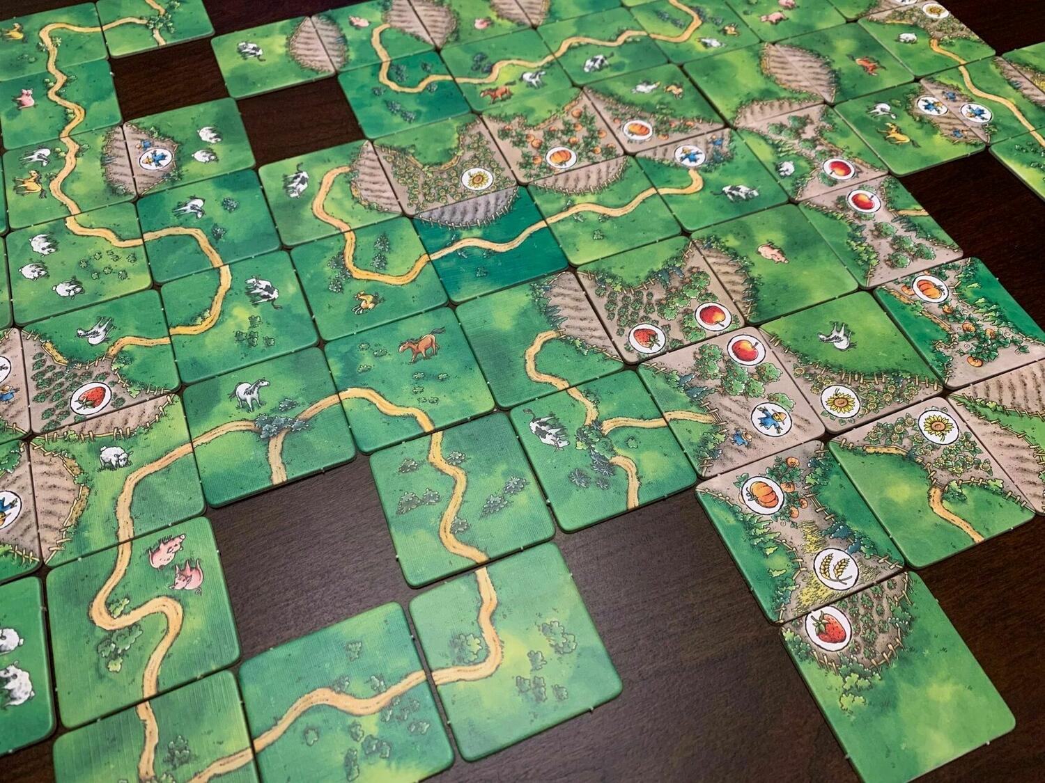 Carcassonne: Par Monts et par Vaux Eclate