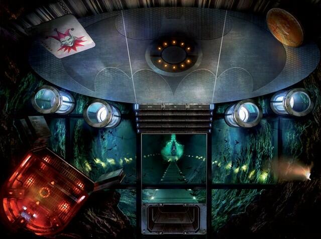 Batman: Gotham City Chronicles - Wayne Manor Figurine