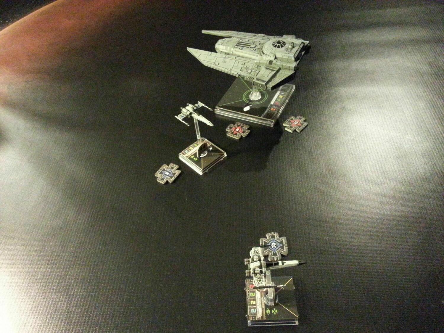 Star Wars: X-Wing - Le Jeu de Figurines - Décimateur VT-49 Eclate