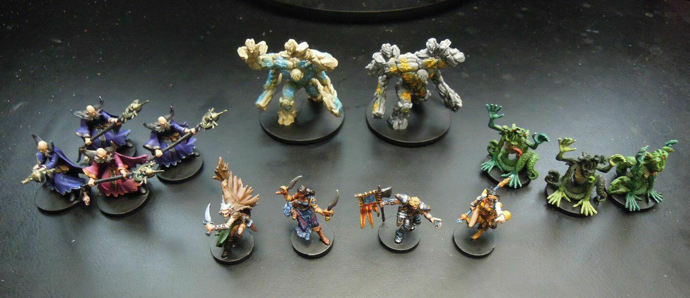 Descent: Voyages Dans les Ténèbres (Seconde Édition) - La Croisade des Oubliés Figurines