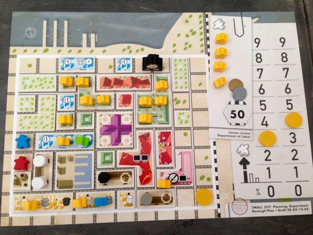 Small City 2015 Eclate