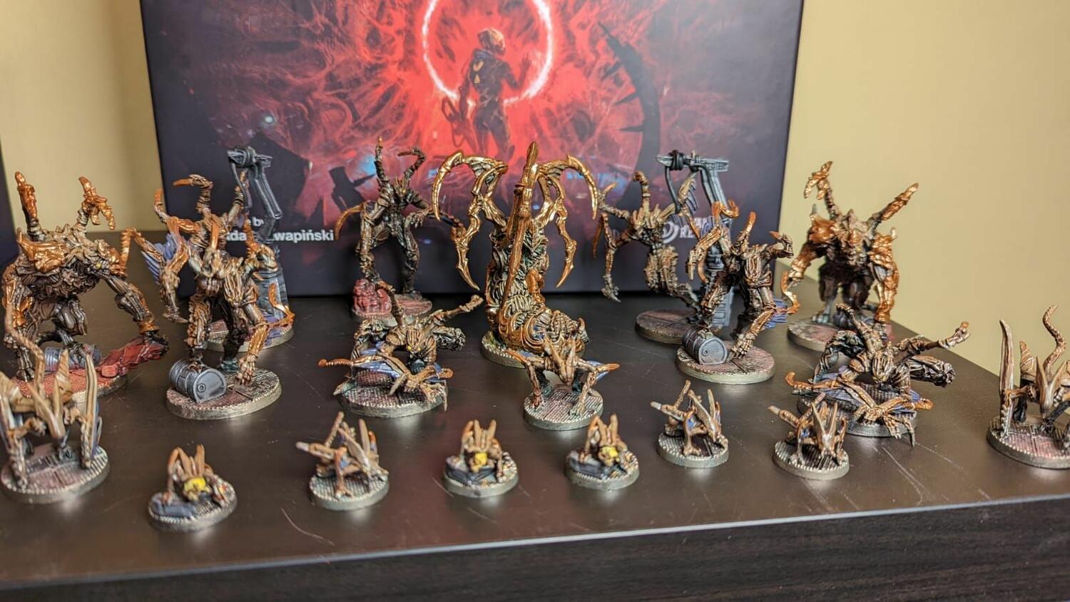 Nemesis: Lockdown Figurines