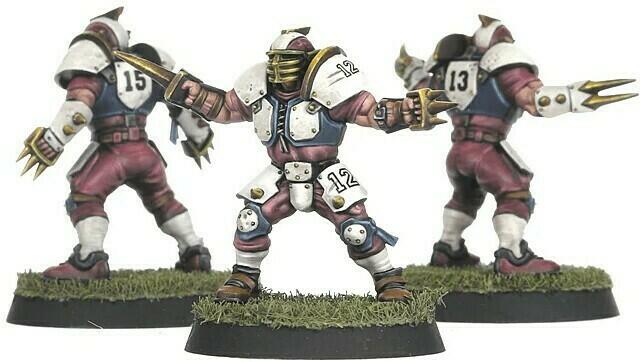 Blood Bowl: The Game of Fantasy Football - Middenheim Maulers Figurines