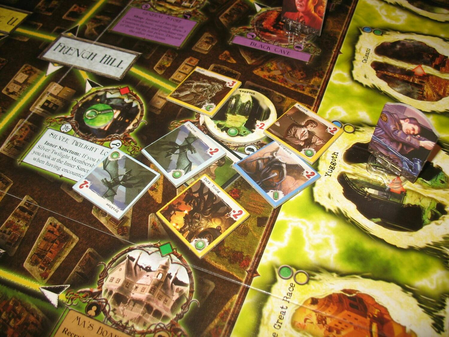 Horreur à Arkham: Le Rôdeur Devant le Seuil Zoom