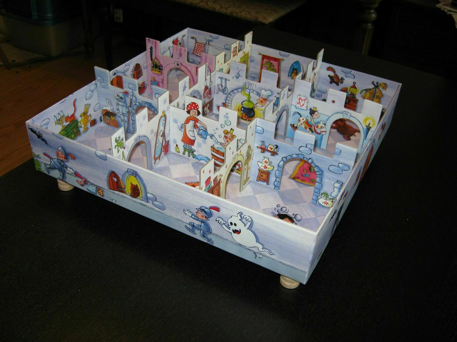 A l'École des Fantômes Eclate