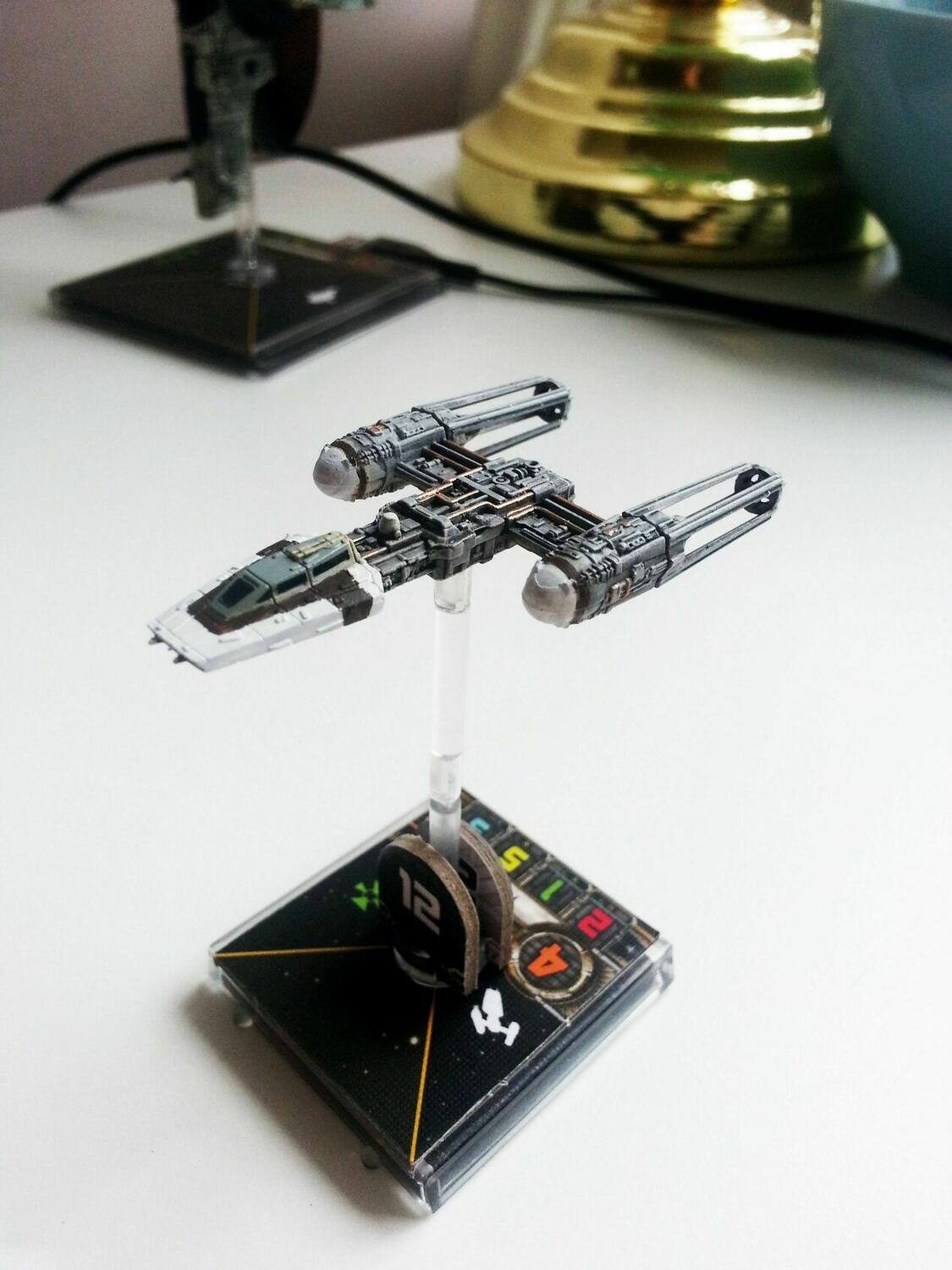 Star Wars: X-Wing - Le Jeu de Figurines - Y-Wing Vaisseau