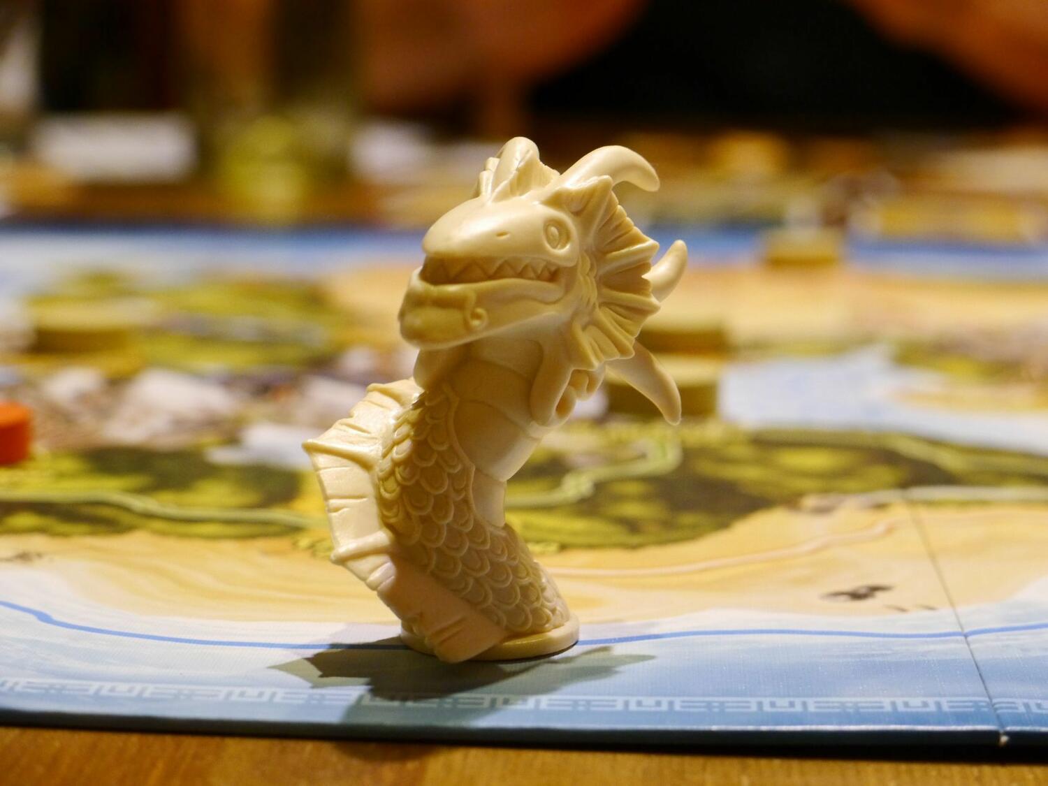 Isla Dorada Figurine