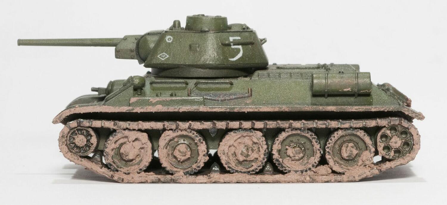 TANKS: T-34 Figurine