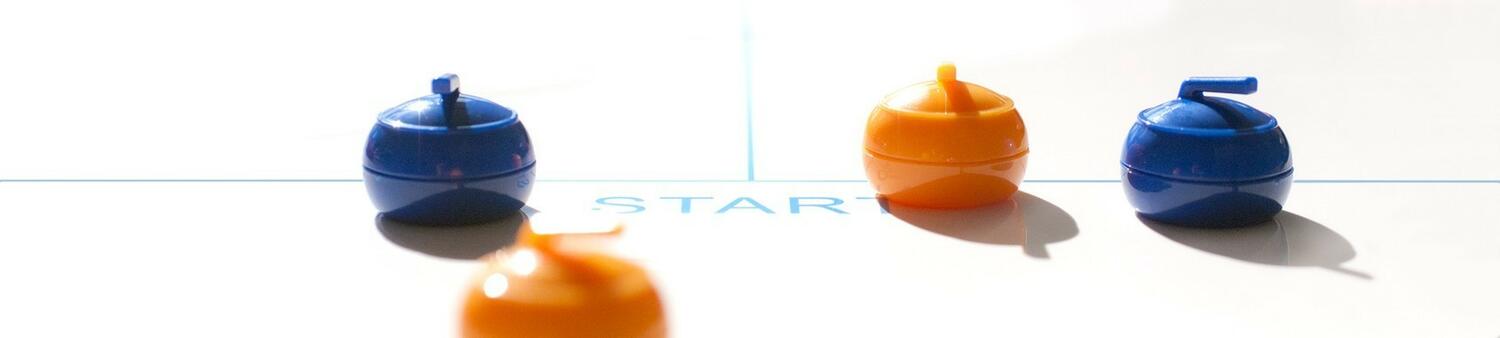 Compact Curling Zoom