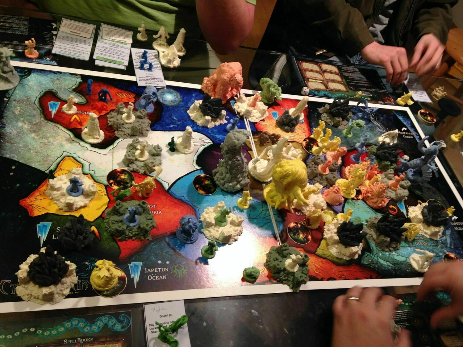 Cthulhu Wars: Les Grands Anciens Indépendants III Eclate