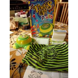 Time's Up ! Family Eclate