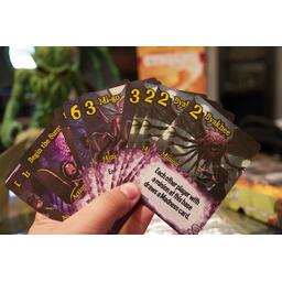 Smash Up: Cthulhu Fhtagn ! Zoom