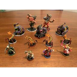 Descent: Voyages Dans les Ténèbres (Seconde Édition) - La Couronne du Destin Figurines