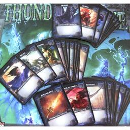 Thunderstone Cartes