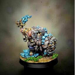 Super Fantasy Brawl Figurine