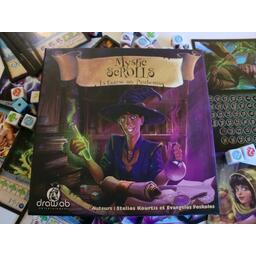 Mystic Scrolls Eclate