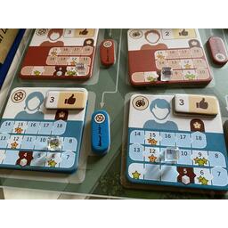 The Gallerist Eclate