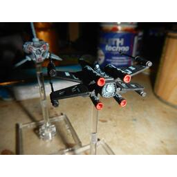 Star Wars: X-Wing - Le Jeu de Figurines - X-Wing Vaisseau