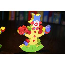 Keekee: The Rocking Monkey Eclate