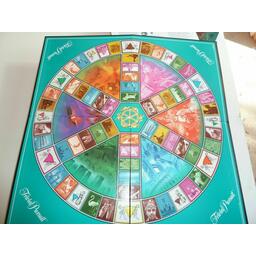 Trivial Pursuit: Édition Famille 2001 Plateau