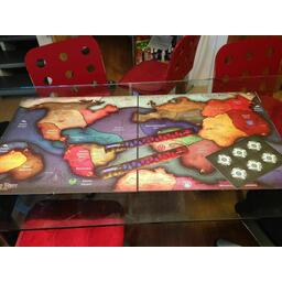 Cthulhu Wars: La Carte de la Terre Pour Six à Huit Joueurs Eclate