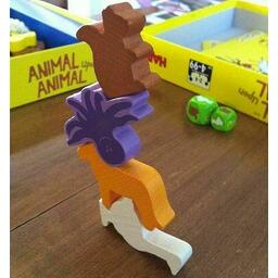 Pyramide d'Animaux: Le Duel Zoom