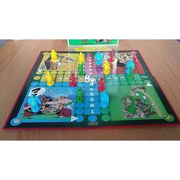 Jeu des Petits Chevaux: Astérix le Gaulois Zoom