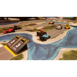 Downforce: Course Sauvage Zoom