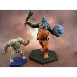 BattleLore: Seconde Édition - Géant des Montagnes Figurine