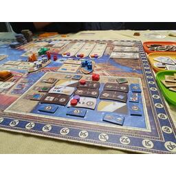 Tabannusi: Les Bâtisseurs d'Ur Eclate