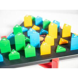 Triominos: Tribalance Zoom