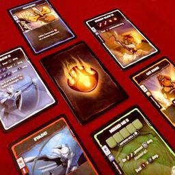 Dice Throne: Saison 1 - Barbare vs Elfe Lunaire Cartes