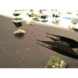 Star Wars: X-Wing - Le Jeu de Figurines - TIE Silencer Eclate