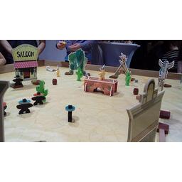 Flick 'em Up ! Red Rock Tomahawk Eclate