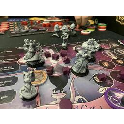 Wonderland's War Zoom