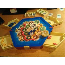 Catan: Le Jeu de Base - Version de Voyage Zoom