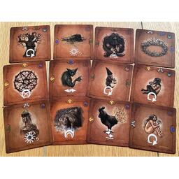 Betwixt and Between Cartes