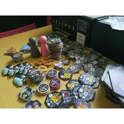 Eclipse: l'Eveil des Anciens Eclate