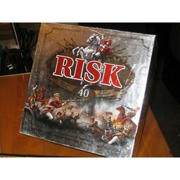 Risk: 40ème Anniversaire - Édition de Collection Cover 3d