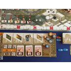 The Gallerist Eclate