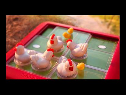 Chicken Shuffle Jr. How to Play