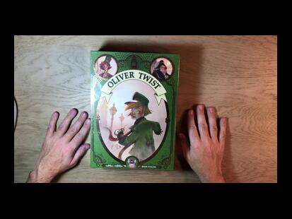 Oliver Twist Unboxing